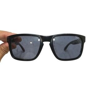 Oakley Holbrook OO9102-E555 Sunglasses Matte Black Prizm Gray 57-18-137 USA Flag